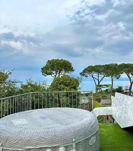 Madai Maua Appartament * Desenzano del Garda